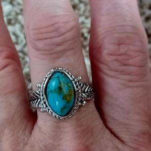 925 Silver & Turquoise Ring size 8 Sterling .925